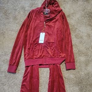 WOMENS TRACK SUIT